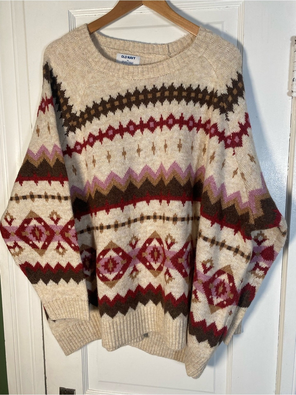 NWT Old Navy Cream Fair Isle Crewneck Sweater with Red, Brown and Pink Accents